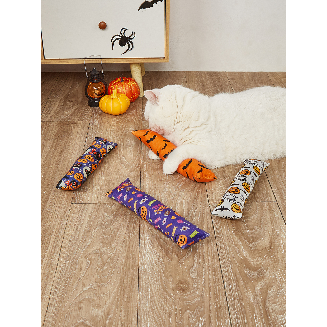 Moo - Halloween Print Long Kicker Cat Toy: Cat